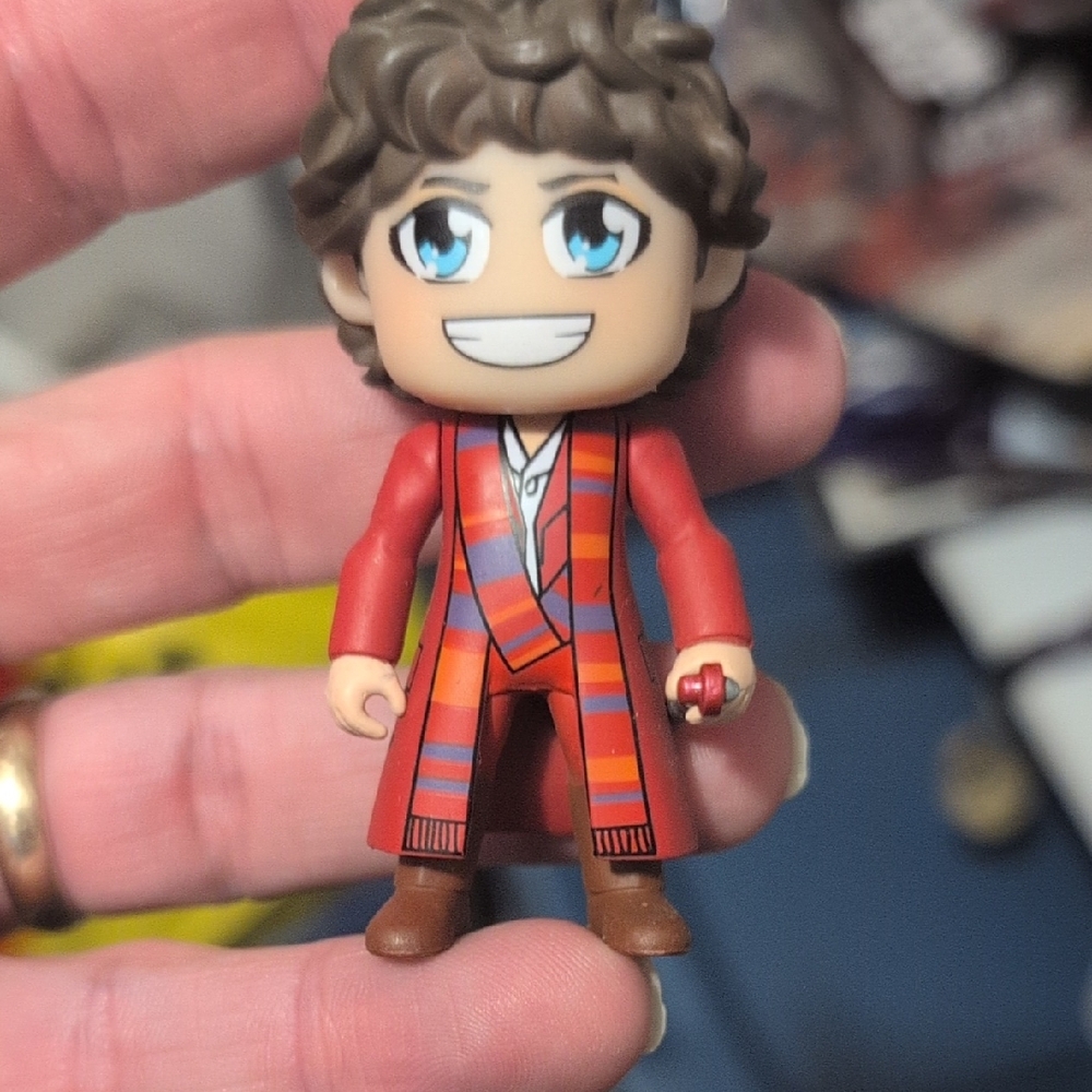 Doctor Who 4th Doctor Mini Kawaii Style Figure With Sonic Screwdriver